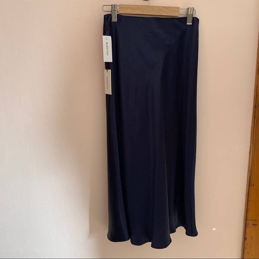 NWT Aritzia Babaton slip skirt - Picture 4 of 4